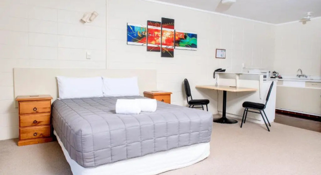 Студия Tourist Court Motel