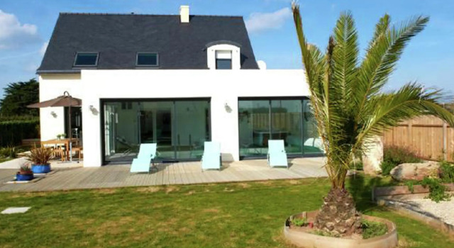 Modern and luxurious villa with a heated indoor private swimming pool