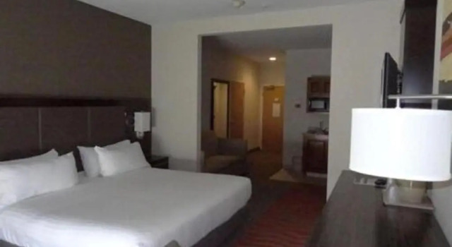 Номер Standard Holiday Inn Express Hotel & Suites Columbus-Groveport by IHG