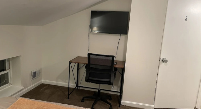 Номер Classic Downtown Private Room - Close to Topgolf, Horseshoe Casino, UM Baltimore