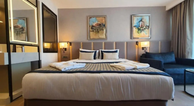 Двухместный номер Standard с видом на бассейн Sunthalia Hotels & Resorts Ultra All Inclusive Adults Only Party Hotel