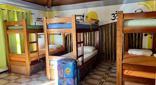 Кровать в общем номере Na Casa 11 - Pousada
