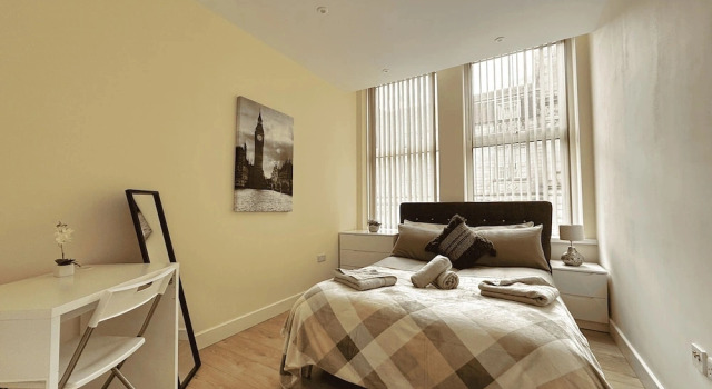 Beautiful 2 bed Flat in City Centre, Rezervați Apartament Apartamente în Merseyside, Apartament