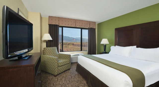 Двухместный люкс Holiday Inn Express & Suites Richfield by IHG