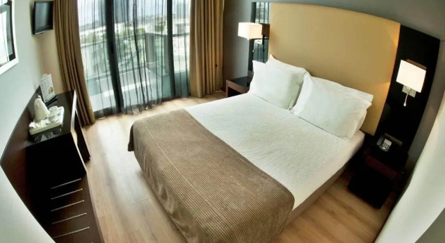 Двухместный номер Standard TURIM Alameda Hotel