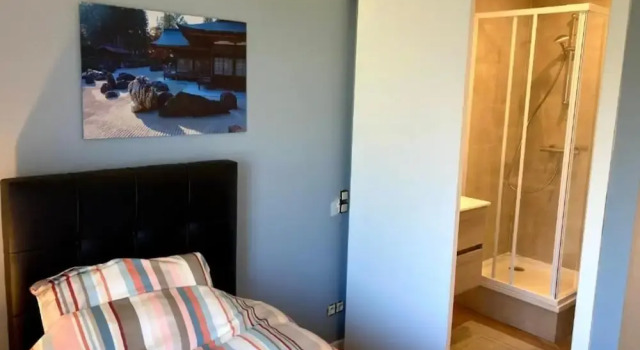 Rural Stay for 9-guests in Durbuy, Забронировать Дом для отпуска Коттеджи Дюрбюи, Коттедж