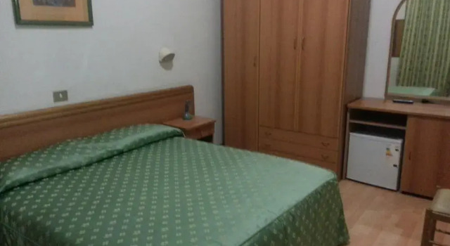 Hotel Valtorta, Забронировать Отель Монтекатини-Терме Тоскана, рядом с Montecatini Train Station