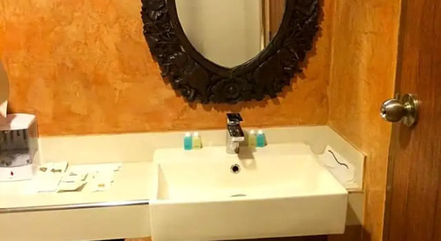 Номер Superior Kim Hotel At Morleng