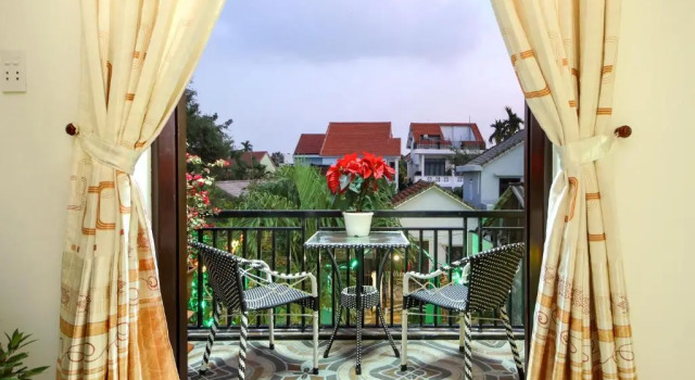 Двухместный номер Standard с видом на бассейн Thinh Phuc Homestay