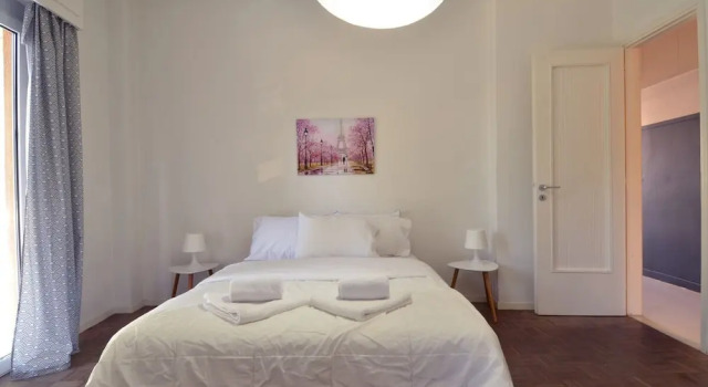 Апартаменты с 2 комнатами с балконом Kerameikos, a lovely apartment