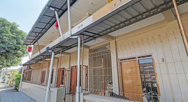 SPOT ON 92934 Nusantara Syariah, Book Hotel Depok 