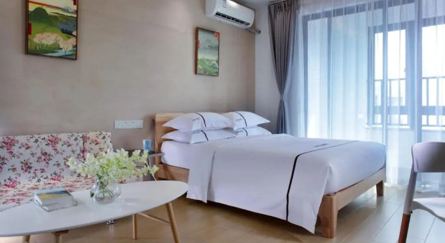 Двухместный номер Standard Green Collection Care Hotel (24 Hours Free Transfer from Meilan Airport/Railway Station)