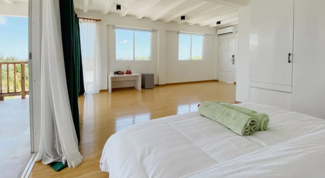 Coral Inn, Rezerwuj Hotel Thulusdhoo 