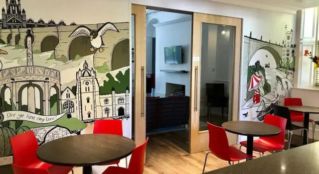 Aberdeen Youth Hostel, Забронировать Хостел Абердин Aberdeenshire, рядом с Westburn Children's Tennis Club