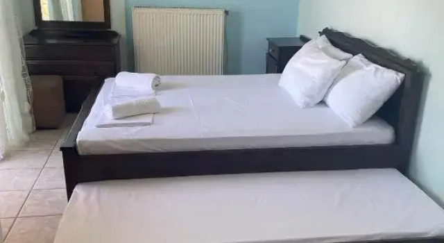 Olivia Apartments, Book Apartment Kriopigi 