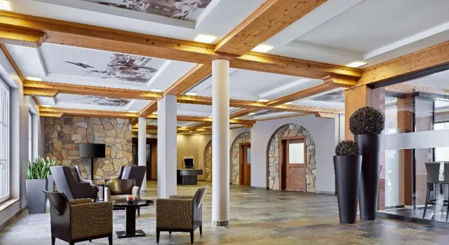 Nürburgring Motorsport Hotel, Забронировать Отель Нюрбург Vulkan Eifel, рядом с Музей автоспорта ring°werk