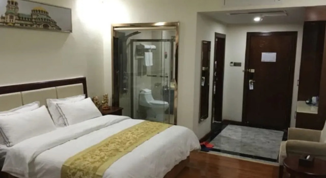 GreenTree Inn GuangDong Foshan Chancheng Yiwu Small Commodity City Business Hotel, Rezervasyon Otel Guangdong otoparklı oteller, Otopark