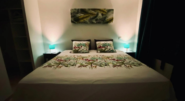 Meherio - Bel Appartement vue mer à TAHITI, Book Apartment Hotels in Papeete with a Pool, Swimming Pool