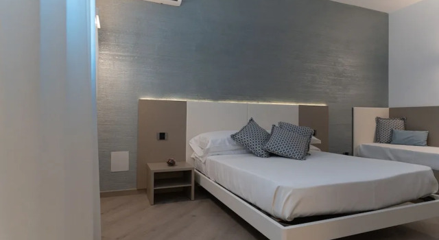 Трёхместный номер Deluxe с видом на бассейн Marty Luxury B&B