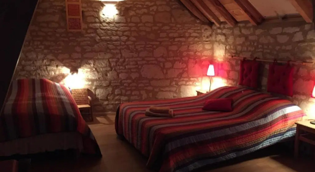 Standard triple chambre Les Caves