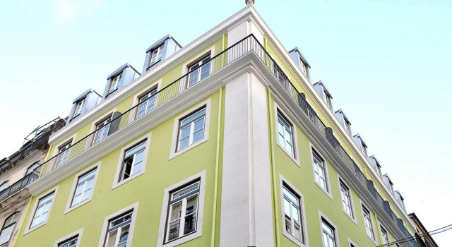 Browns Central Hotel