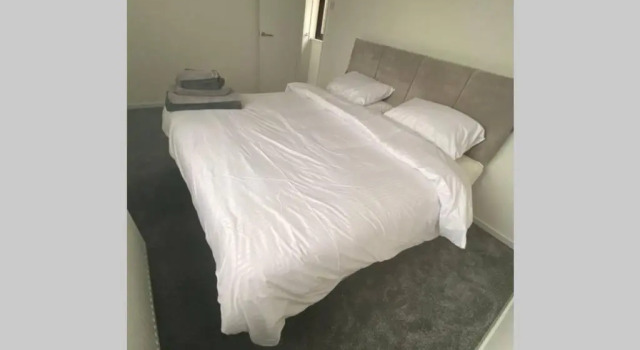 Newly Refurbished Beautiful Location 1 Bedroom Residential House sleeps 4, Varaa Hotelli  