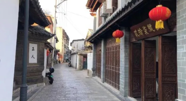 Jianshui No. 27 Chinese Inn (Jianshui Ancient City), Rezerwuj Hotel Jianshui Yunnan