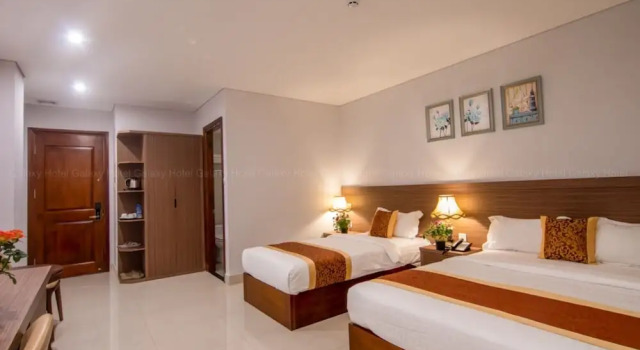 Четырёхместный семейный номер Standard Galaxy Airport Hotel