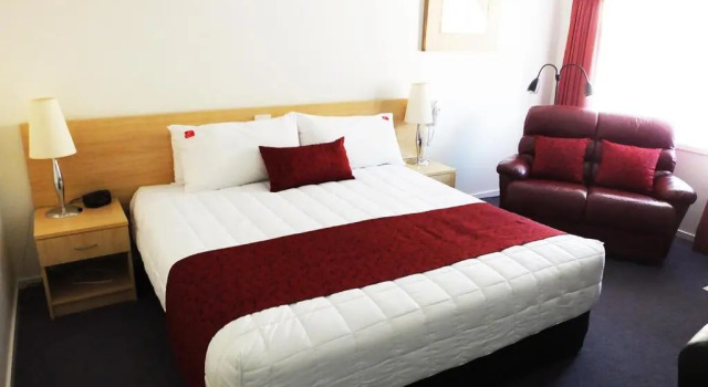 Номер Premium Edinburgh Motor Inn