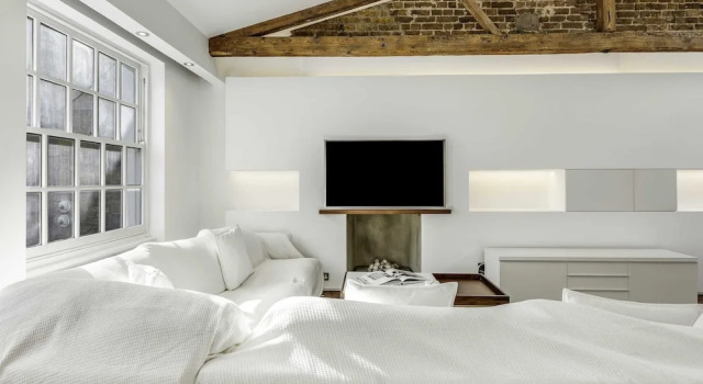 Luxury Loft-style Mews House