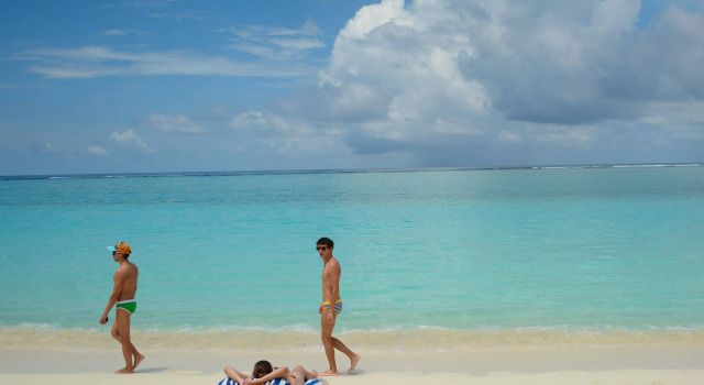 Thoddoo Ocean Front