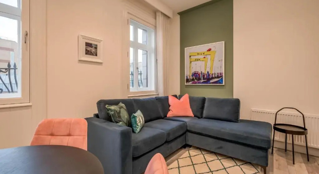 Апартаменты Castle Buildings Serviced Apartments