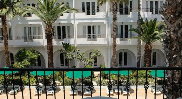 Одноместный номер Standard с балконом Emira Hotel