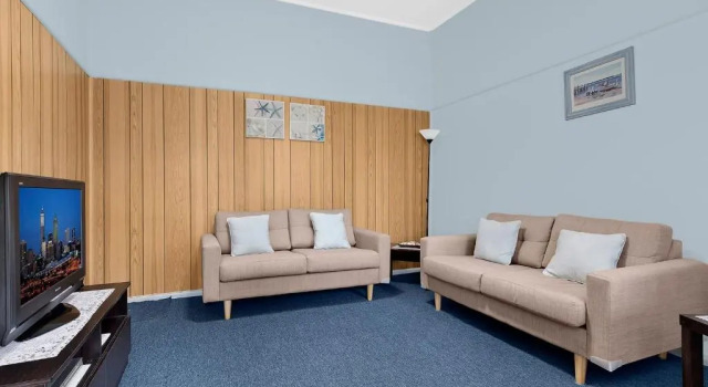 Hutton Hide Away