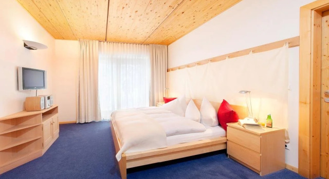 Appartementhaus Weissenseerhof, Rezerwuj Hotel Hotele SPA w Karyntia, SPA