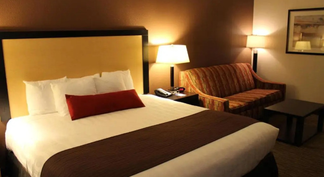 Люкс Best Western Plus Landmark Hotel