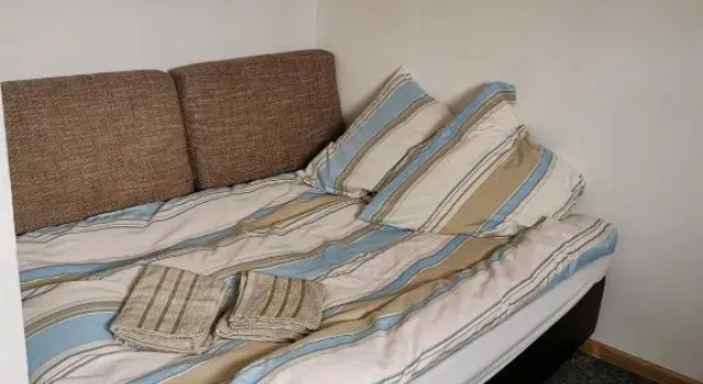 Кровать в общем номере (мужской номер) For rest Hostel