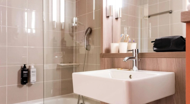 Четырёхместный семейный номер Standard ibis Styles Versailles Saint Quentin en Yvelines