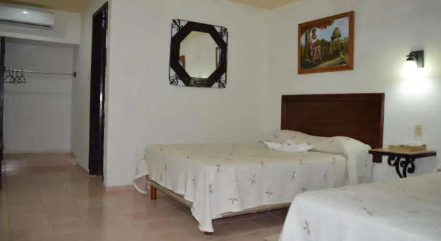 Четырёхместный номер Standard Hotel San Clemente