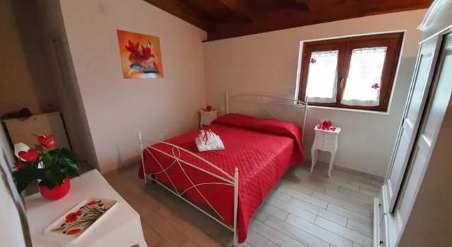 Colle Del Mirto, Buchen Sie Hotel Castelnuovo Cilento Cilento