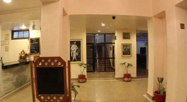 Hotel Sneha