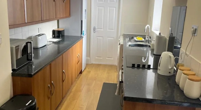 Апартаменты Superior Norton Serviced Apartments Free Private parking Wifi