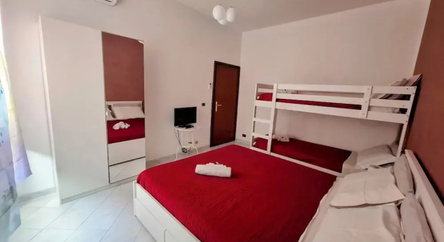 Rhome Sweet Rhome Suite, Prenota Hotel Roma Lazio