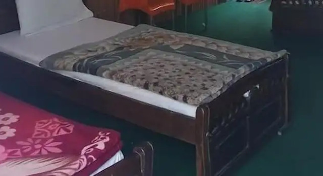 Camera Standard Junaid Palace