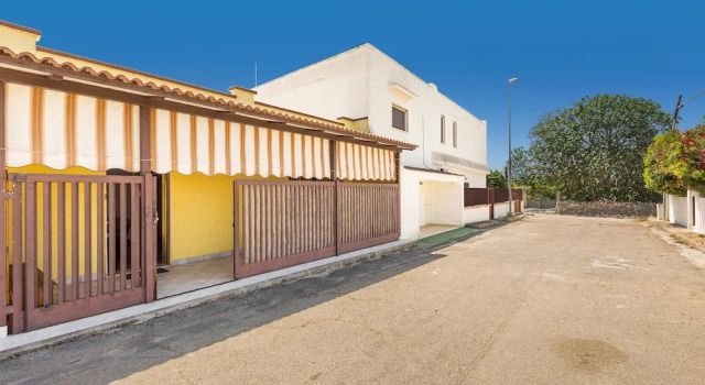 3028 Villino Dolceluna by Barbarhouse