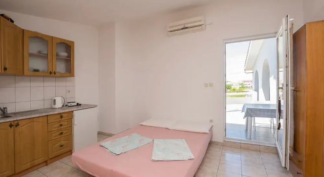 Студия Apartments Ivan