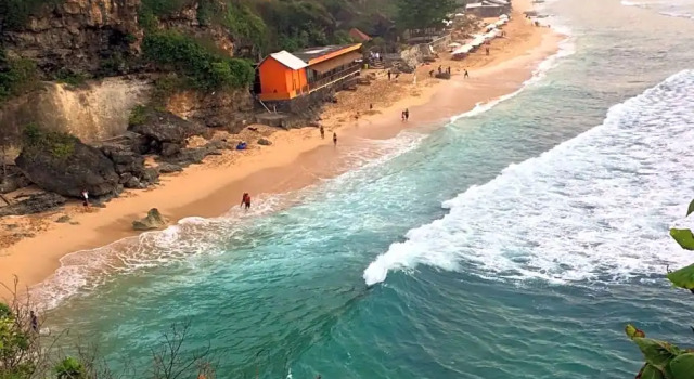 Вилла рядом с пляжем Jimbaran Balangan Beach Front Villa Nakar