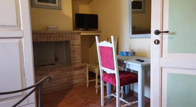 Agriturismo, B&B, I CASALI DI MORRO, Varaa Hotelli Sellano Umbria