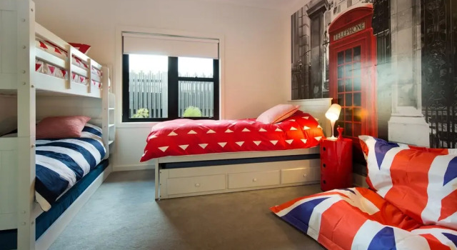 Wombat Hill Lodge, Book Hotel Daylesford 