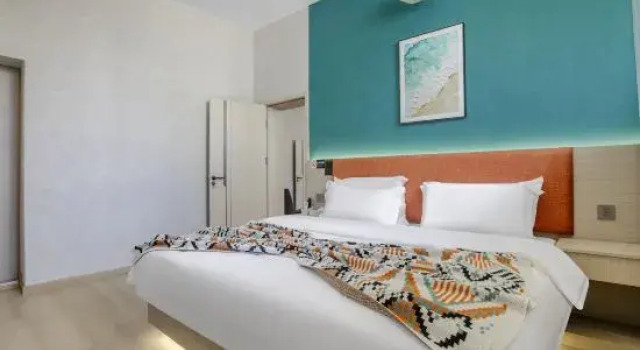 Люкс Comfort Dianchi Yishe Homestay (Haigeng Dam Branch of Dianchi Lake)